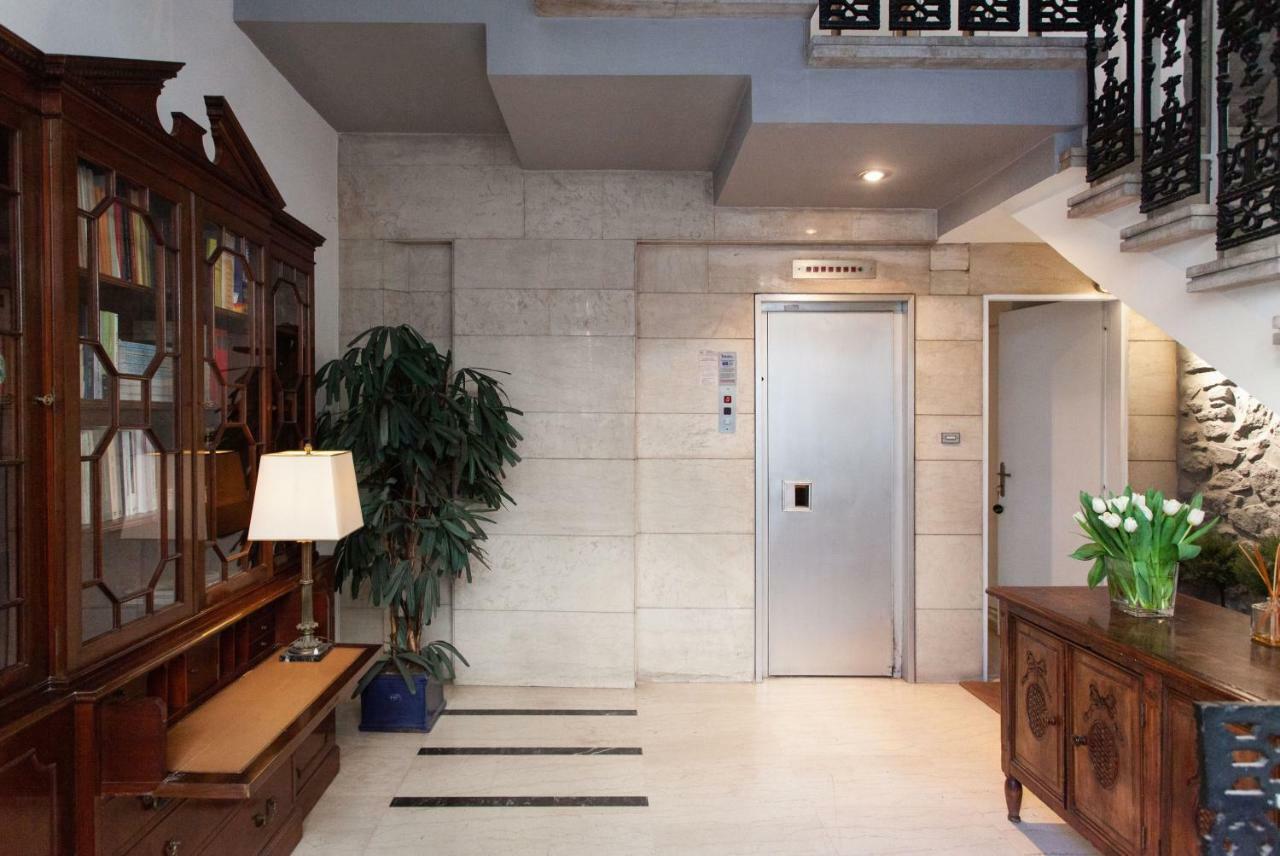 Homz Studios Neapolis Athens Exterior photo